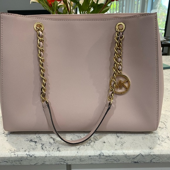 michael kors pastel pink purse